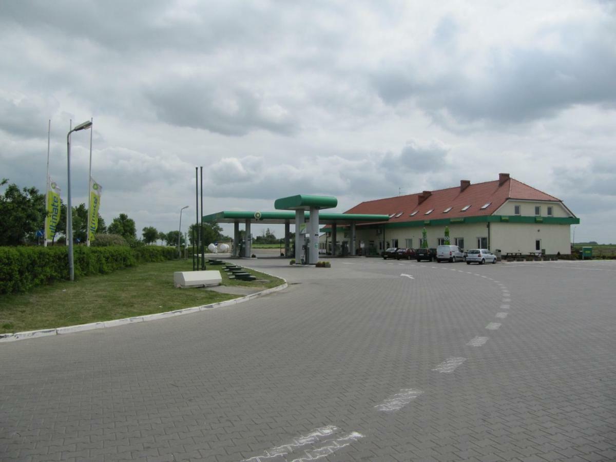 Sawik Dziekanowice Motel Lednogora Dış mekan fotoğraf